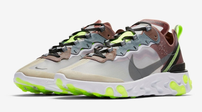Les baskets Nike React offrent exceptionnelle de style moderne et d'innovation .  design élégant et  choix incontournable.pas cher.le moins cher.