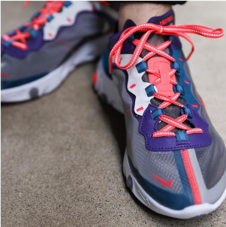 Les baskets Nike React offrent exceptionnelle de style moderne et d'innovation .  design élégant et  choix incontournable.pas cher.le moins cher.