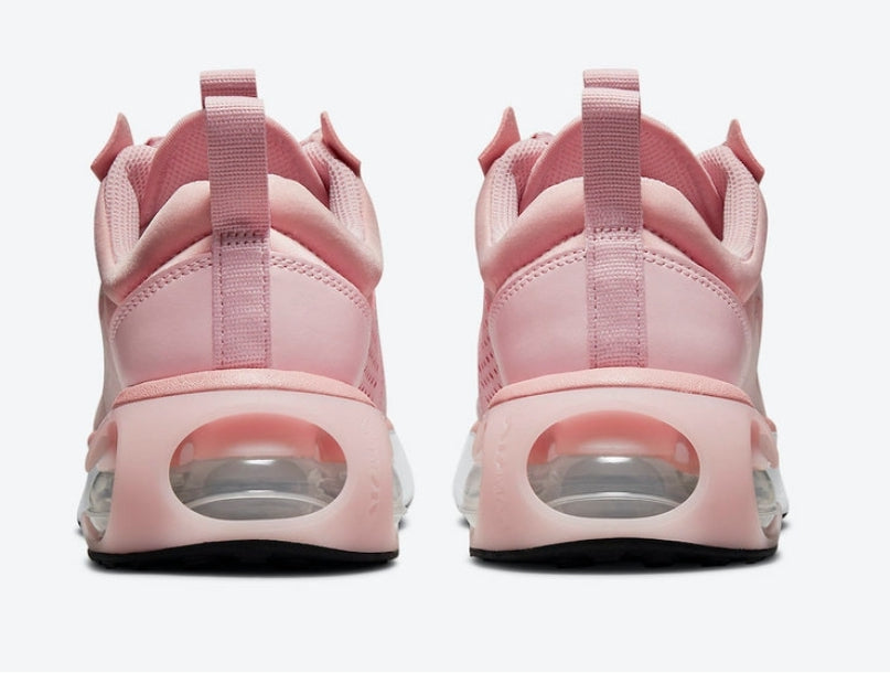 Les baskets Nike Air Max 2021 allient style moderne et innovation technique. Pas cher. Le moins cher.