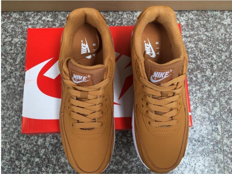 Les baskets Nike Air Max 90 sont synonymes de style emblématique et de confort absolu. design. Pas cher.moin cher. Retro