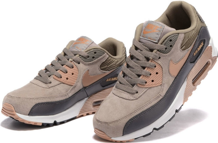 Les baskets Nike Air Max 90 sont synonymes de style emblématique et de confort absolu. design. Pas cher.moin cher. Retro