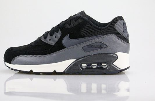 Les baskets Nike Air Max 90 sont synonymes de style emblématique et de confort absolu.  design. Pas cher.moin cher. Retro