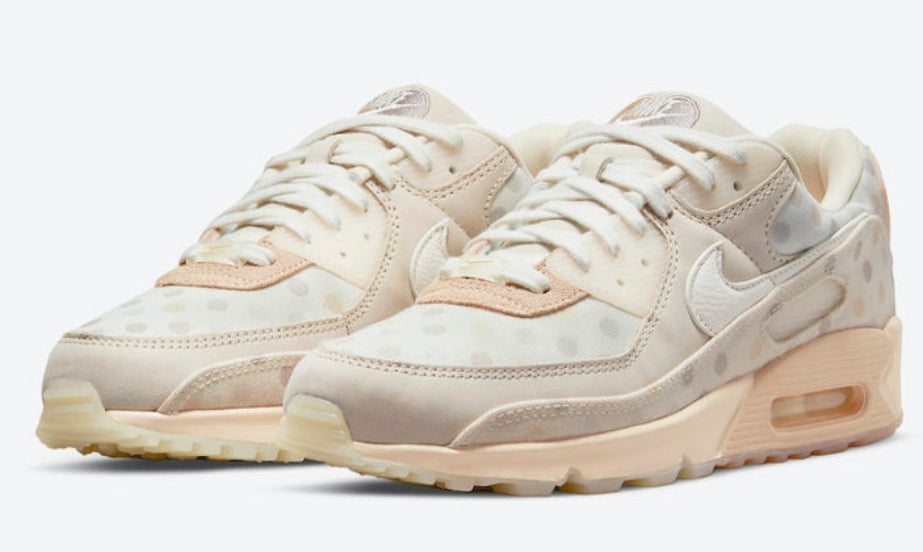 Les baskets Nike Air Max 90 sont synonymes de style emblématique et de confort absolu. design. Pas cher.moin cher. Retro
