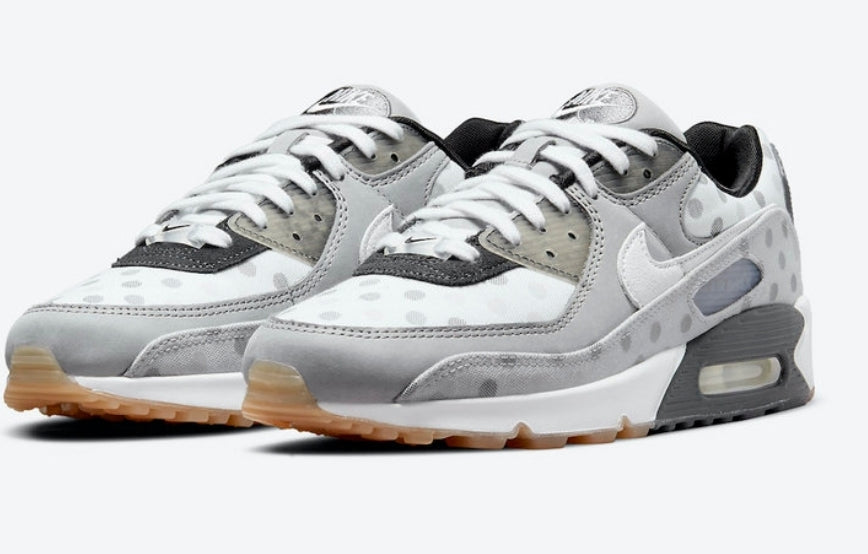 Les baskets Nike Air Max 90 sont synonymes de style emblématique et de confort absolu. design. Pas cher.moin cher. Retro