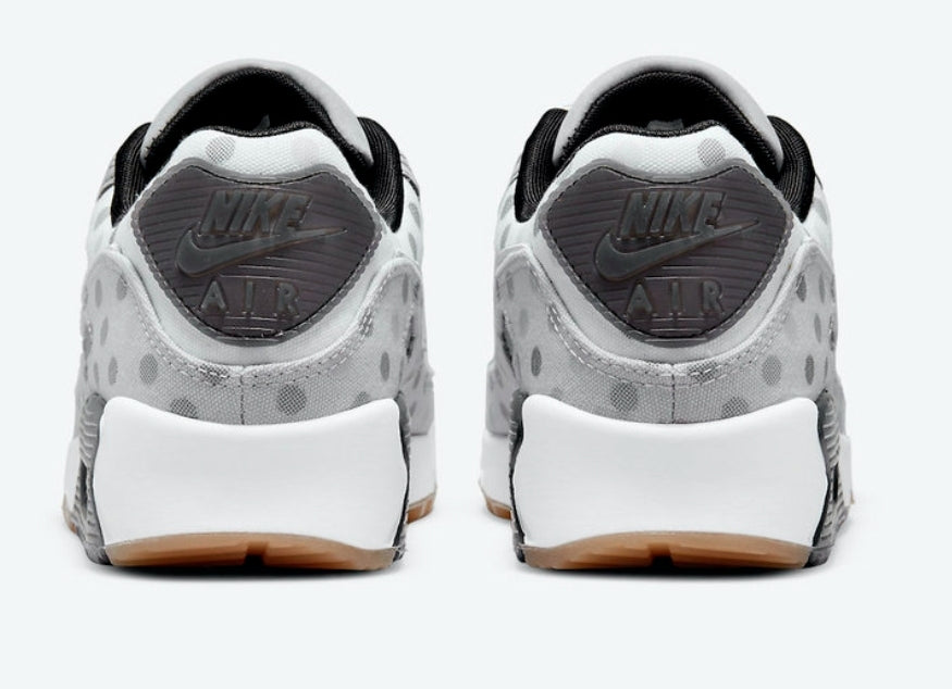 Les baskets Nike Air Max 90 sont synonymes de style emblématique et de confort absolu. design. Pas cher.moin cher. Retro
