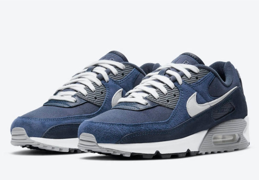 Les Baskets Nike Air Max 90 plus combinent un design élégant et une technologie de pointe. moderne et leur sur toute la longueur.pas cher. Le moins cher.