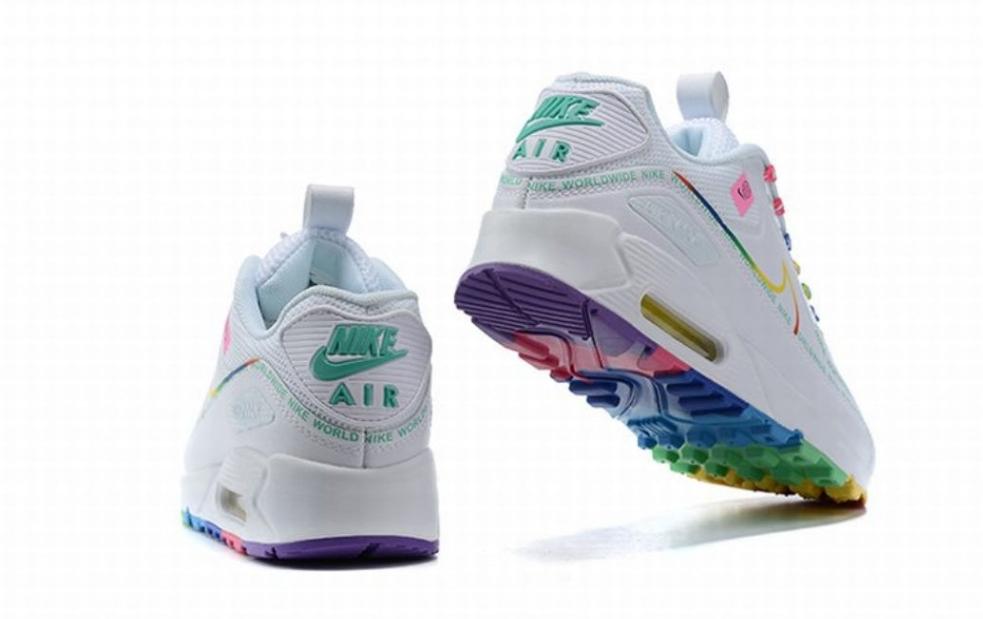 Les baskets Nike Air Max 90 sont synonymes de style emblématique et de confort absolu.  design. Pas cher.moin cher. Retro