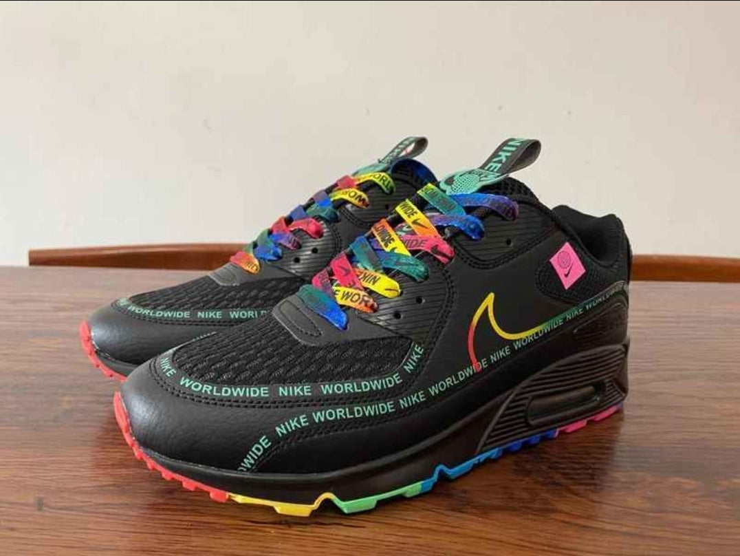 Les baskets Nike Air Max 90 sont synonymes de style emblématique et de confort absolu. design. Pas cher.moin cher. Retro