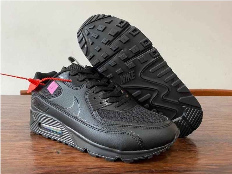 Les baskets Nike Air Max 90 sont synonymes de style emblématique et de confort absolu. design. Pas cher.moin cher. Retro