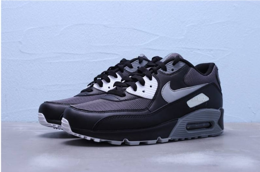Les baskets Nike Air Max 90 sont synonymes de style emblématique et de confort absolu. design. Pas cher.moin cher. Retro