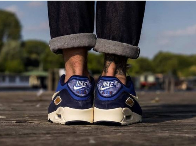 Les baskets Nike Air Max 90 sont synonymes de style emblématique et de confort absolu.  design. Pas cher.moin cher. Retro