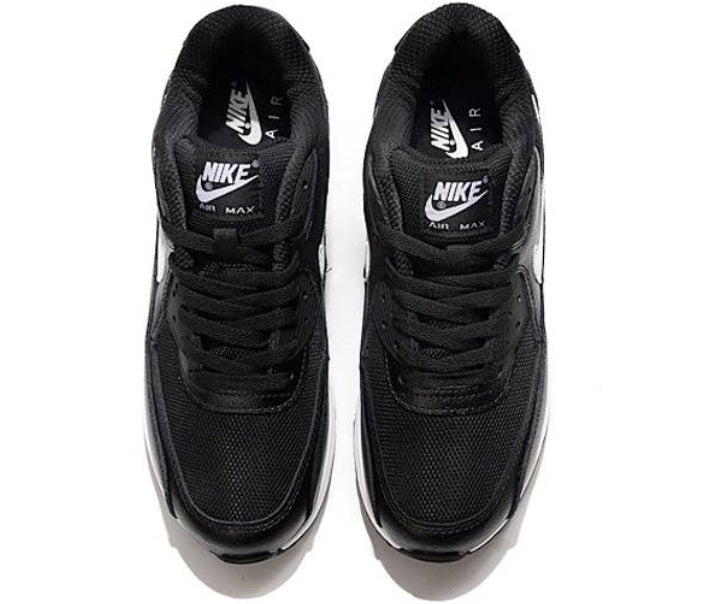 Les baskets Nike Air Max 90 sont synonymes de style emblématique et de confort absolu. design. Pas cher.moin cher. Retro