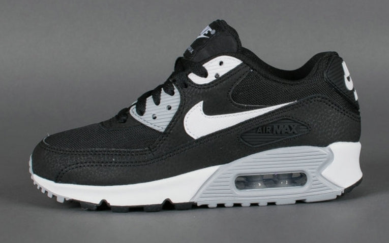 Les baskets Nike Air Max 90 sont synonymes de style emblématique et de confort absolu. design. Pas cher.moin cher. Retro