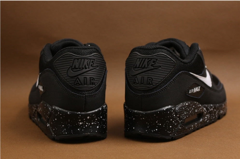 Les baskets Nike Air Max 90 sont synonymes de style emblématique et de confort absolu. design. Pas cher.moin cher. Retro