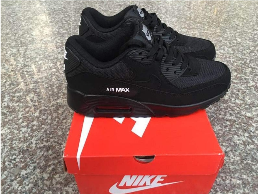 Les baskets Nike Air Max 90 sont synonymes de style emblématique et de confort absolu. design. Pas cher.moin cher. Retro