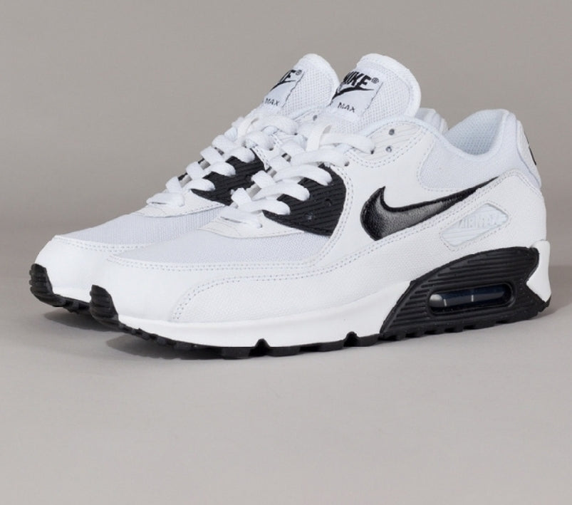 Les baskets Nike Air Max 90 sont synonymes de style emblématique et de confort absolu.  design. Pas cher.moin cher. Retro