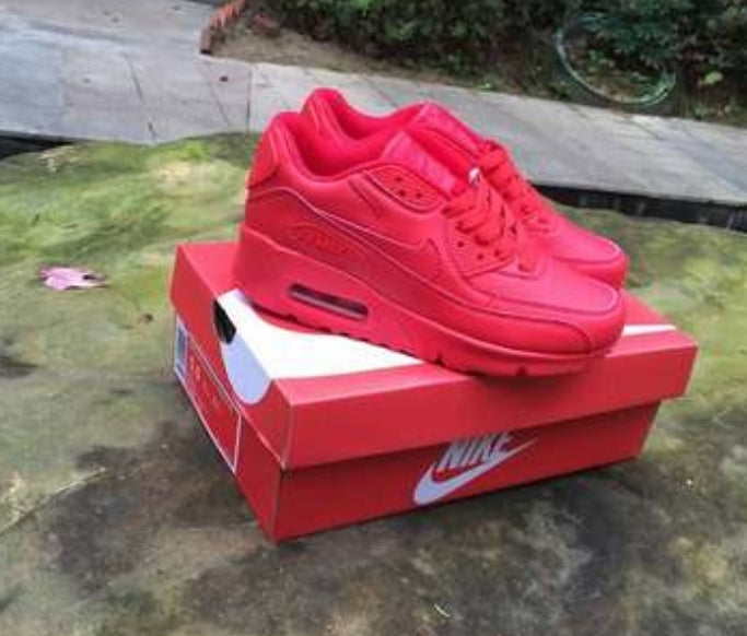 Les baskets Nike Air Max 90 sont synonymes de style emblématique et de confort absolu. design. Pas cher.moin cher. Retro