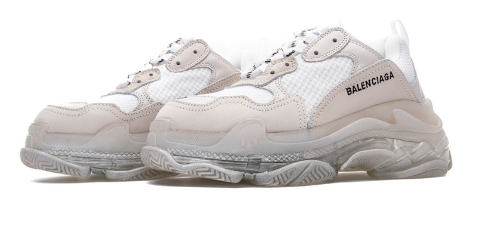Les baskets Balenciaga Triple S incarnent un style emblématique et incontournable un luxe contemporain.
leur design novateur. Le moins cher.