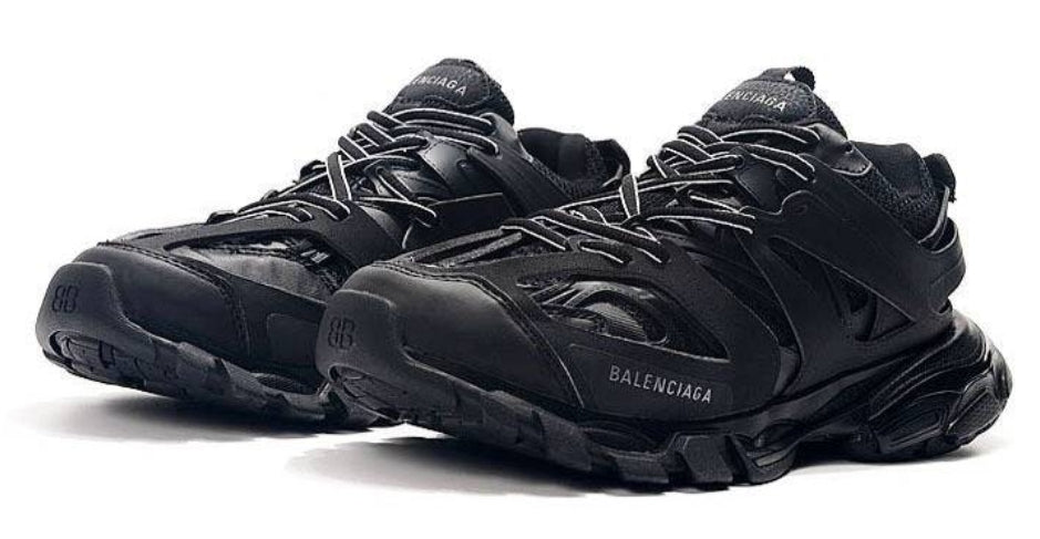 Les baskets Balenciaga Track incarnent un style emblématique et un luxe contemporain.
leur design novateur. Pas cher. Le moins cher.