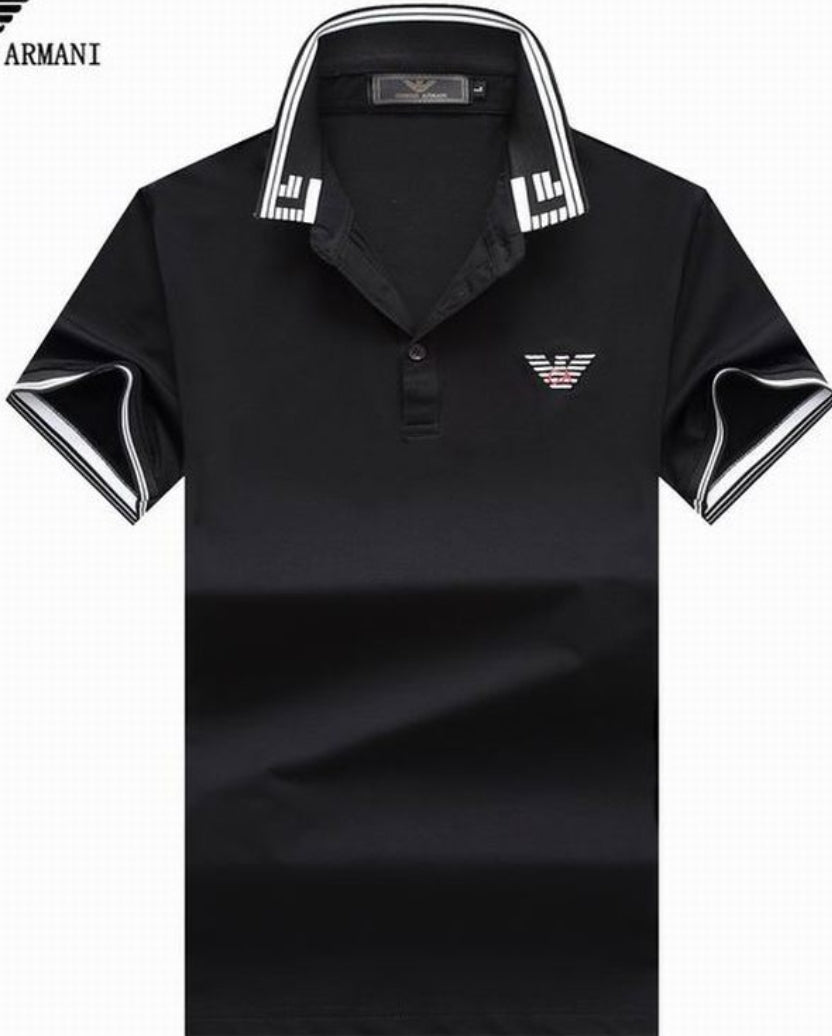 Les polos Armani pour homme reflètent l’élégance raffinée et le savoir-faire emblématique de la maison italienne. Au meilleur prix