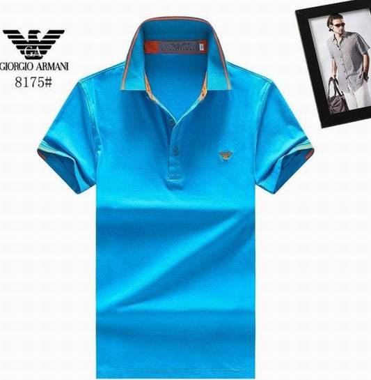 Les polos Armani pour homme reflètent l’élégance raffinée et le savoir-faire emblématique de la maison italienne. Au meilleur prix