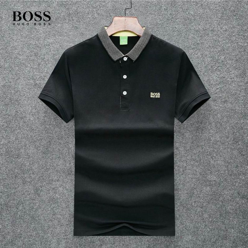 Les polos Hugo Boss pour homme reflètent l’élégance raffinée et le savoir-faire emblématique de la maison italienne. Au meilleur prix
