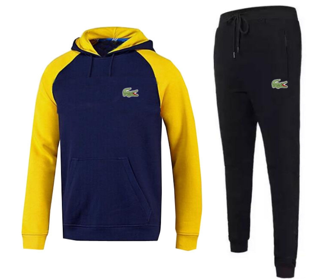 Les ensembles survêtement Lacoste allient performance et style avec élégance. Leur design raffiné.pas cher. Le moins cher.