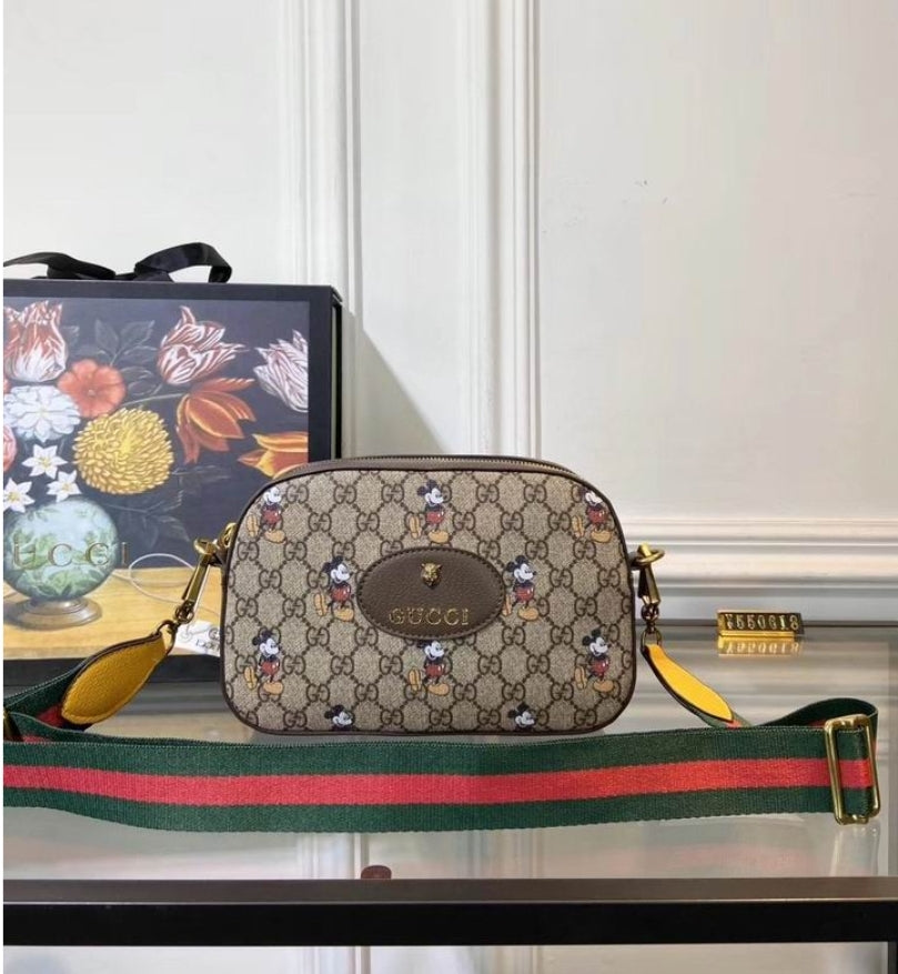 Women's Gucci bag