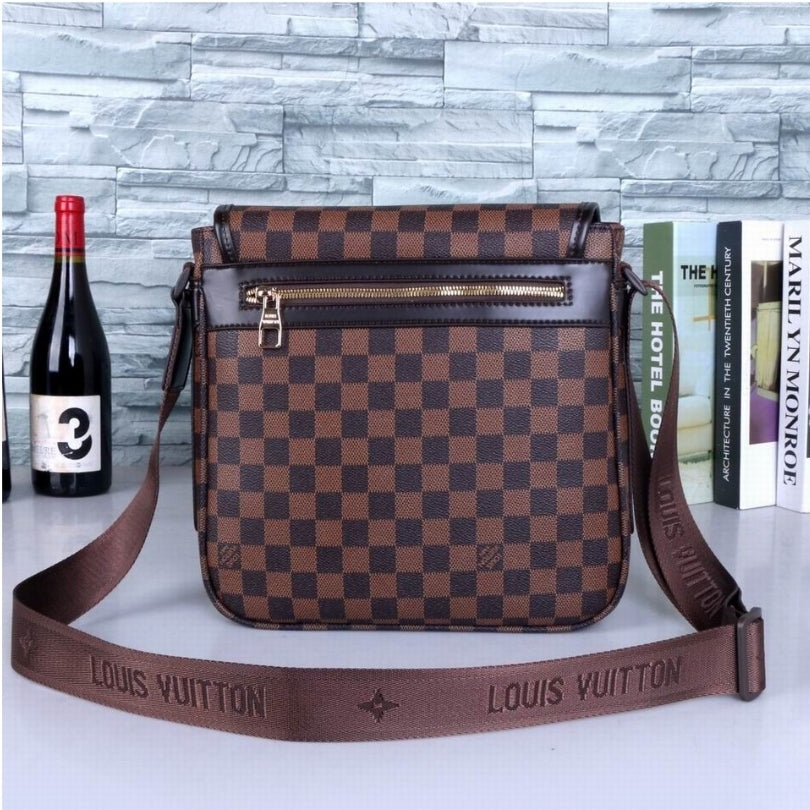 Louis Vuitton Men's Bag