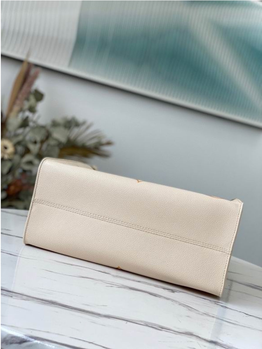 Women's Louis Vuitton Bag