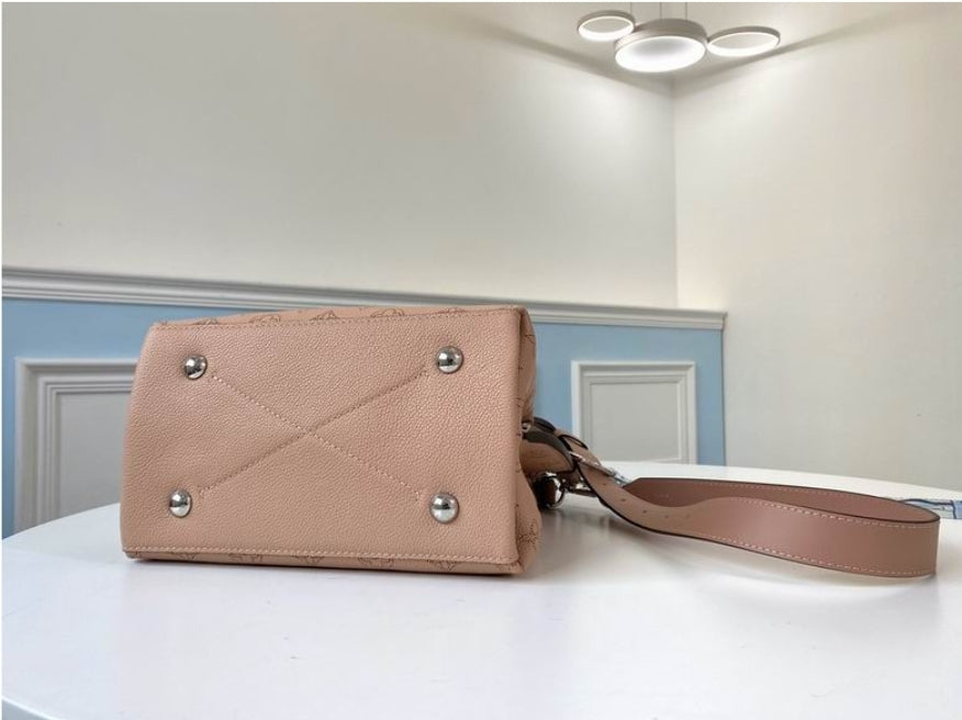 Women's Louis Vuitton Bag