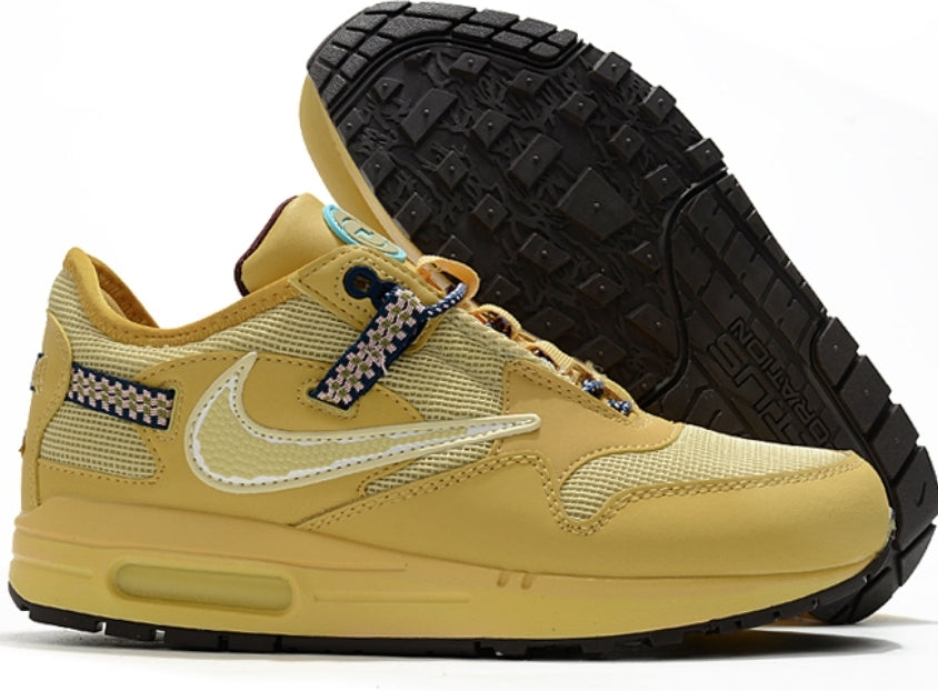 Les baskets Nike Air Max 1 sont iconiques pour leur style emblématique.retro incontournable pas cher. Le moins cher.exceptionnel