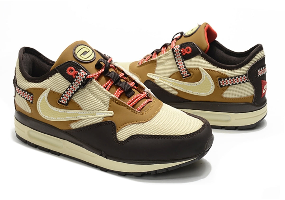 Les baskets Nike Air Max 1 sont iconiques pour leur style emblématique.retro incontournable pas cher. Le moins cher.exceptionnel