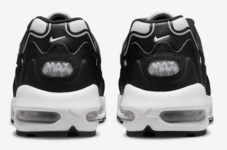 Les baskets Nike Air Max 96 II sont synonymes de style emblématique et de confort absolu. Leur design distinctif. Pas cher.le moins cher.