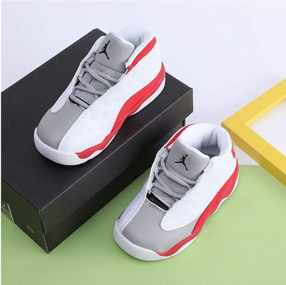Chaussure pour Enfant: jordan Garçon/Fille