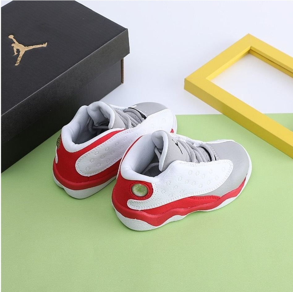 Chaussure pour Enfant: jordan Garçon/Fille
