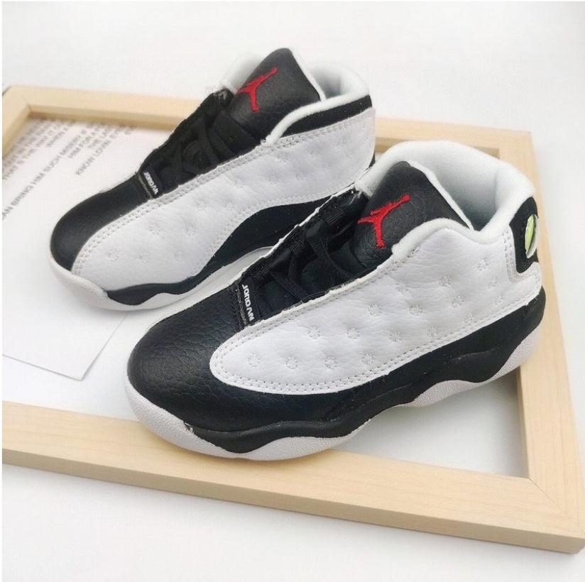 Chaussure pour Enfant: jordan Garçon/Fille