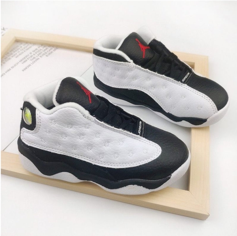Chaussure pour Enfant: jordan Garçon/Fille
