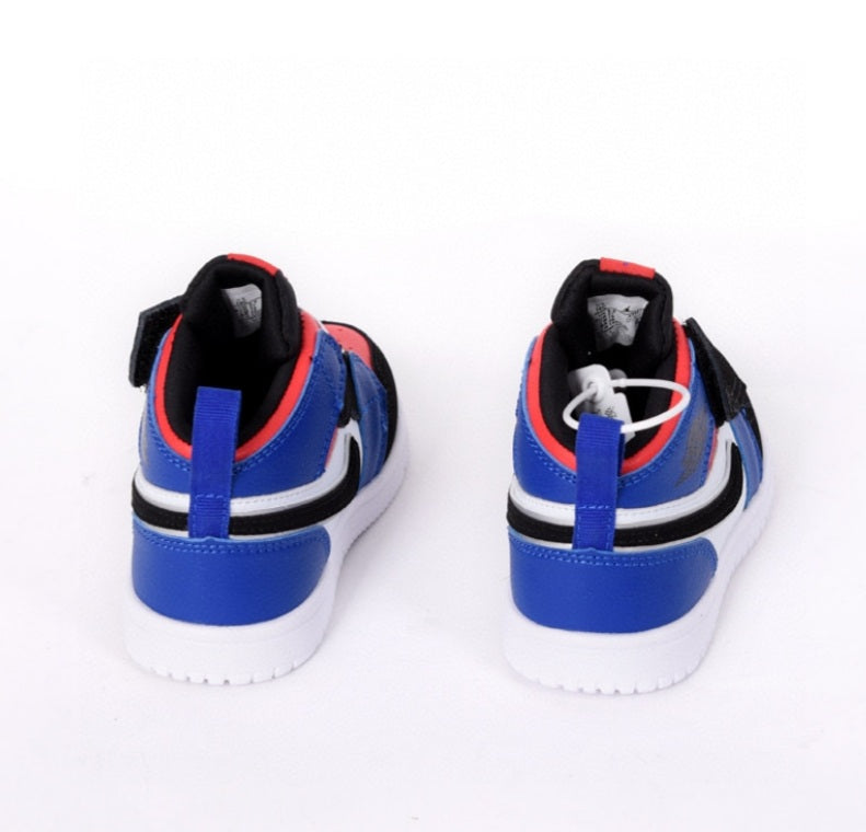 Chaussure pour Enfant: jordan Garçon/Fille