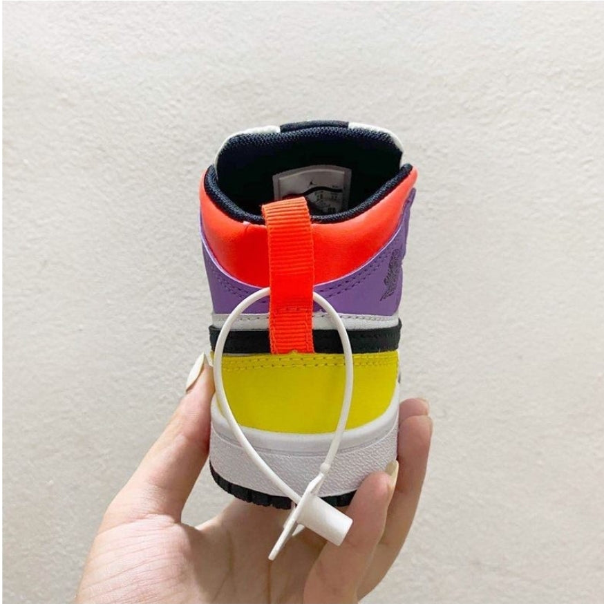 chaussure pour Enfant: jordan Garçon/Fille