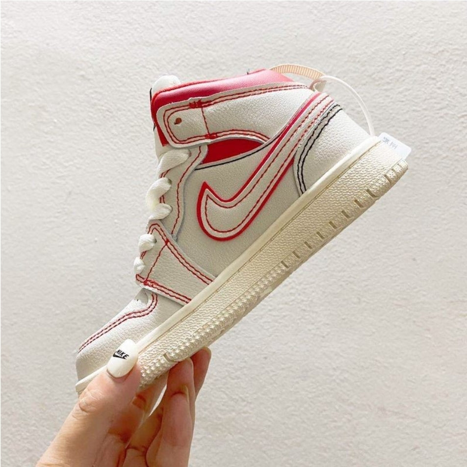 chaussure pour Enfant: jordan Garçon/Fille