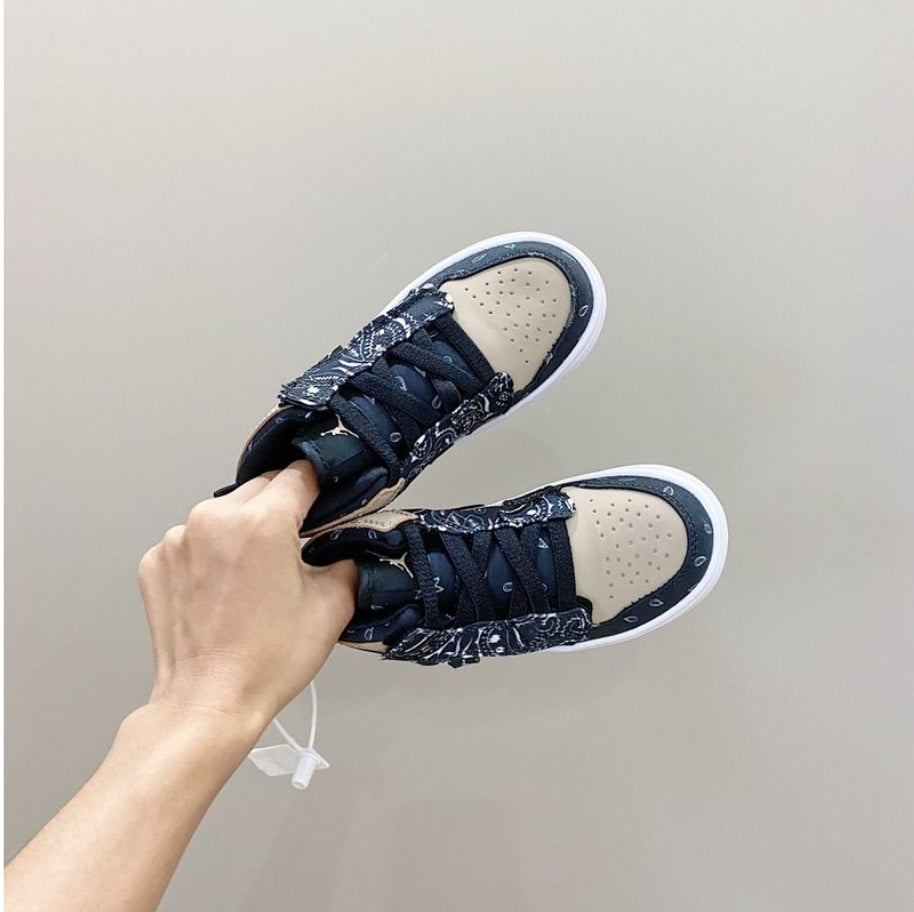 chaussure pour Enfant: jordan Garçon/Fille