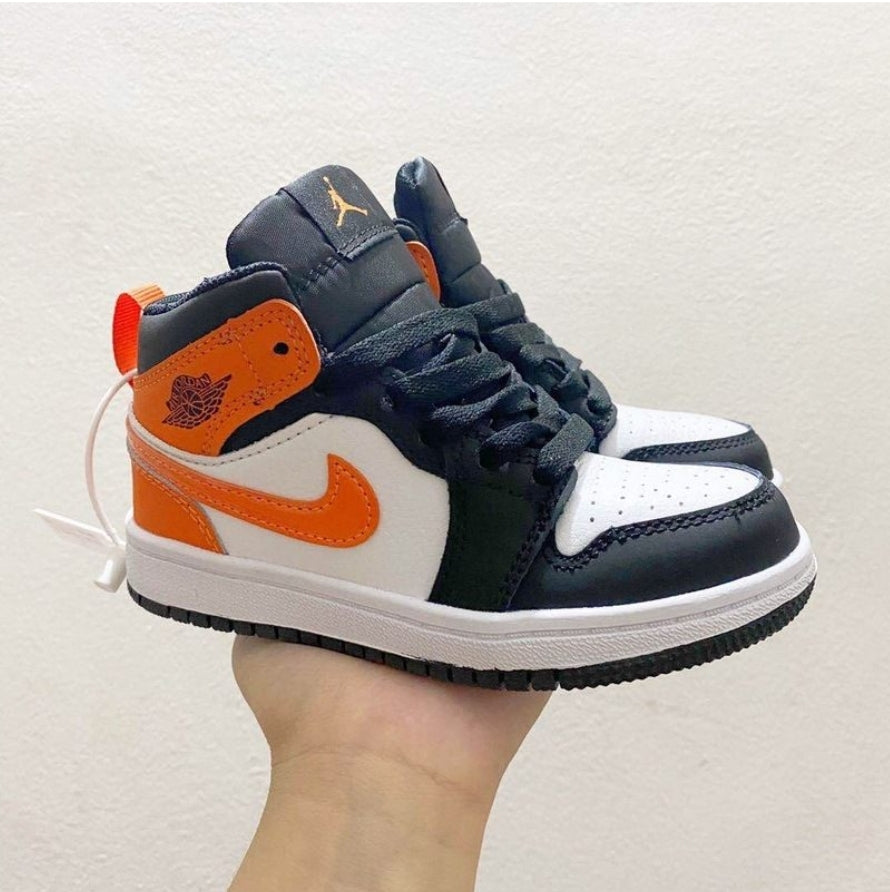 Chaussure pour Enfant: jordan Garçon/Fille