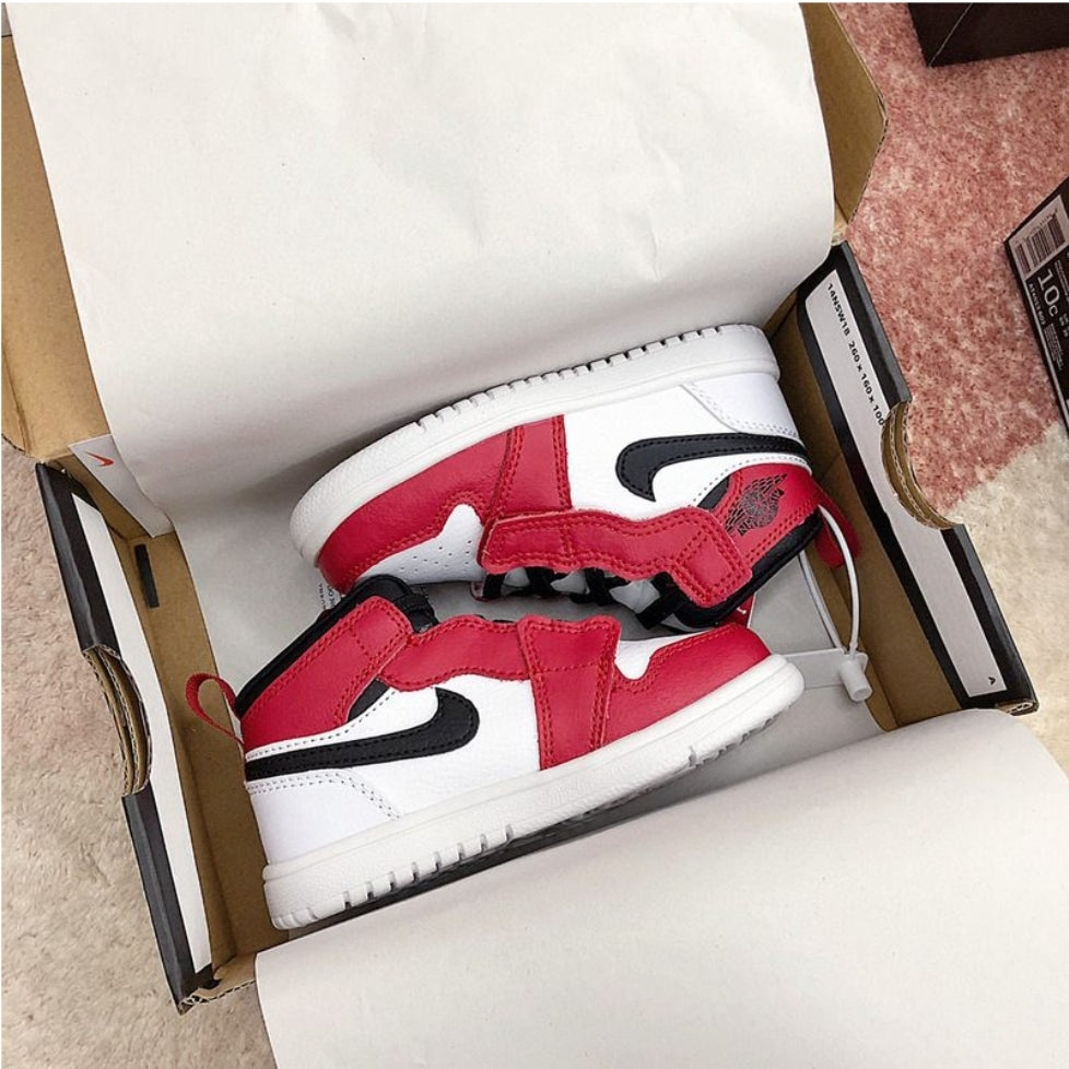 Chaussure pour Enfant: jordan Garçon/Fille