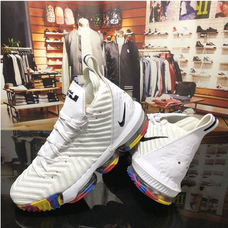 Chassures basket Lebron James
