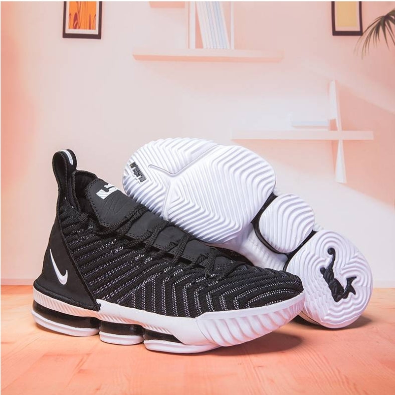Chassures basket Lebron James