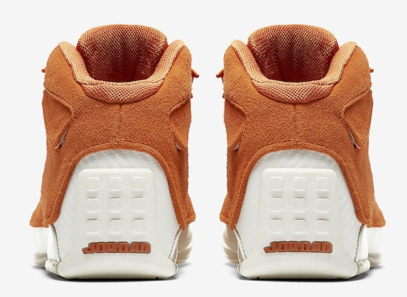 Les baskets Air Jordan 18 offrent un style emblématique et une performance exceptionnelle.
design distinctif.pas cher. Le moins cher.