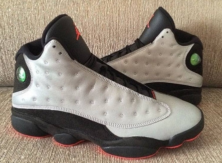 Les  baskets  Air Jordan 13 "Love & Respect" (Black and White) Femme permettent de personnaliser votre style tout en bénéficiant d’un confort supérieur.