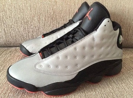 Les  baskets  Air Jordan 13 "Love & Respect" (Black and White) Femme permettent de personnaliser votre style tout en bénéficiant d’un confort supérieur.