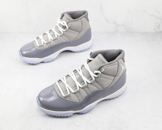 Les Air Jordan 11 Femme permettent de personnaliser votre style tout en bénéficiant d’un confort supérieur.Idéale pour un usage quotidien.